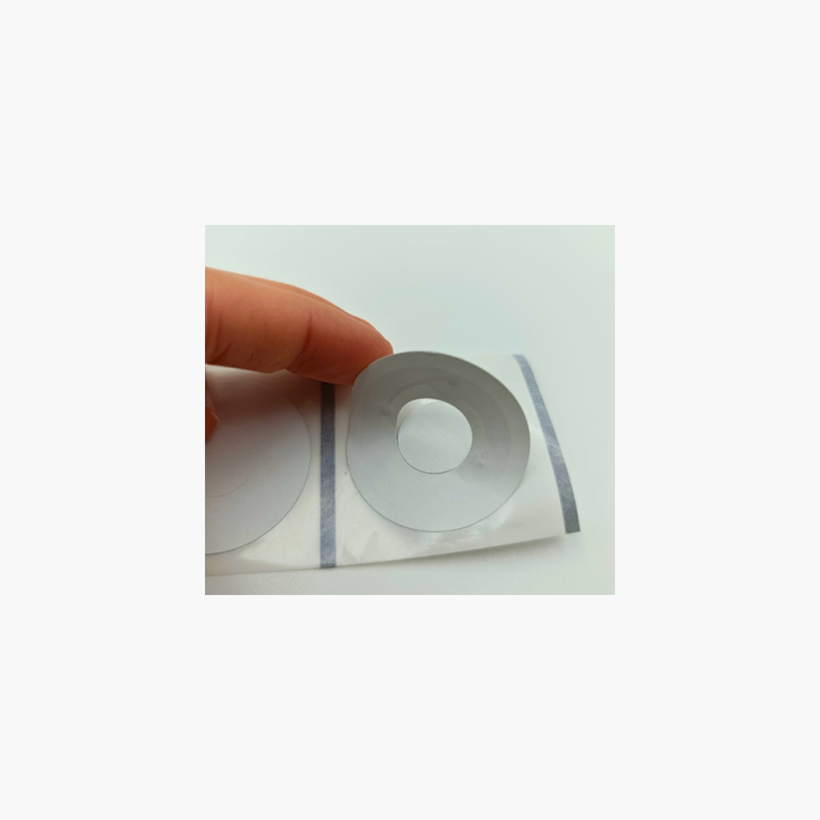 Etichetă NFC Bullseye ICODE SLIX2, albă, 40 mm